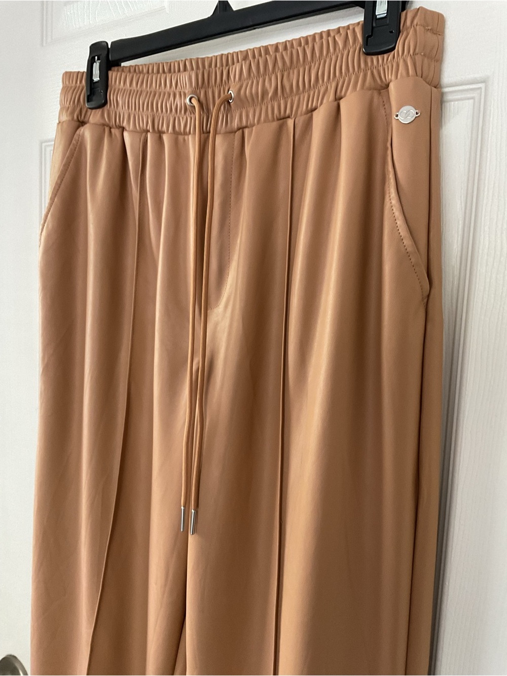 CALIA Women’s Faux Leather Jogger Pants Brown Tan Pull-On Size M - Picture 4 of 11
